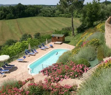 Tuscany Apartment *